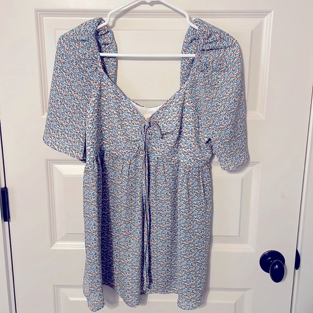 Tiny Orange pattern top